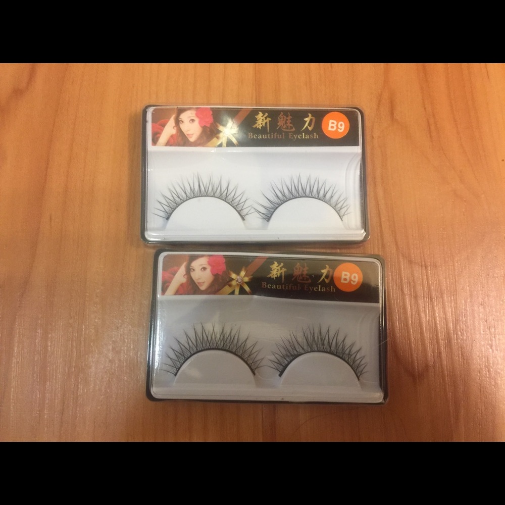 Eye Lash Extension Kit - Picture 2 of 4